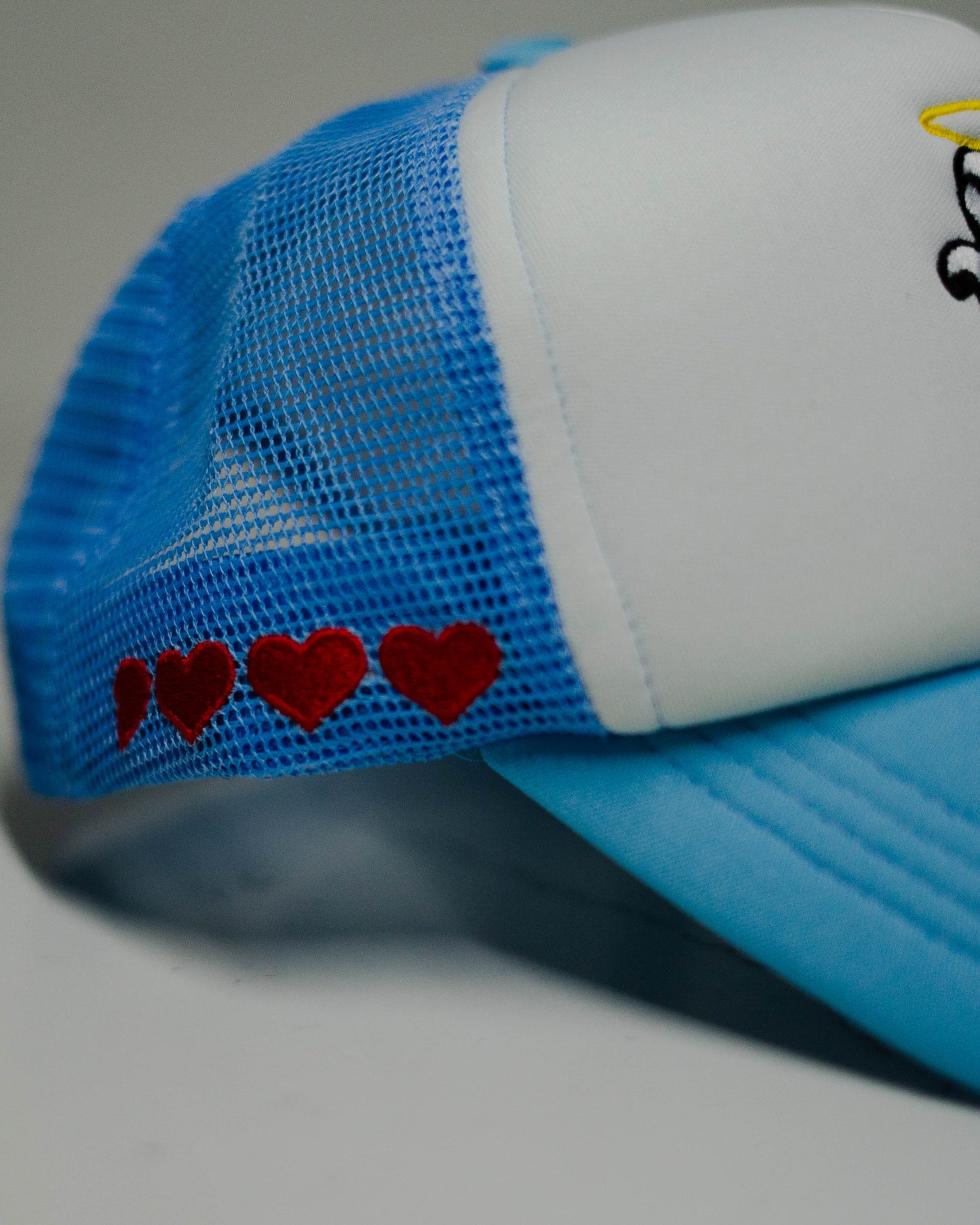 DTL Trucker Hat "Halo Hearts" | Ice Blue & White