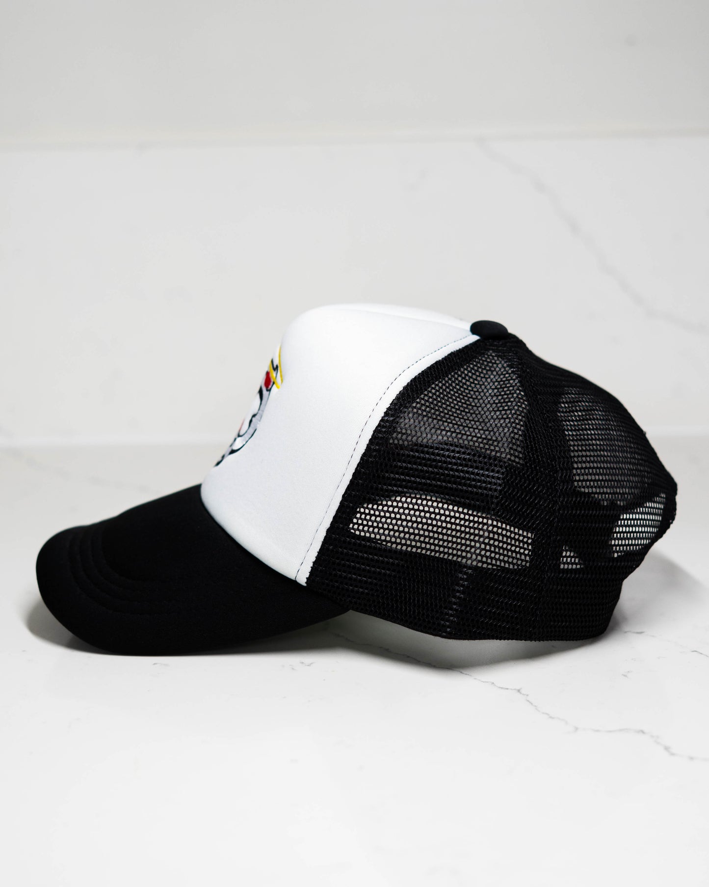 DTL Trucker Hat "Halo Hearts" | Black & White